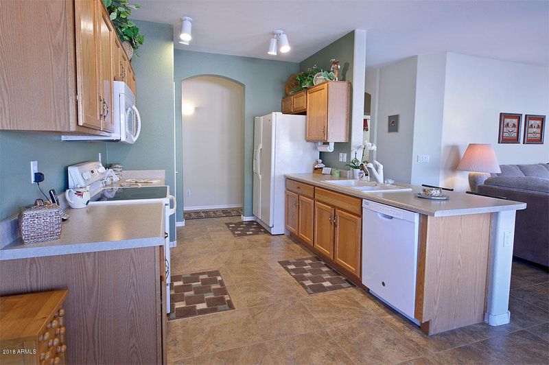 3864 E County Down Dr, Chandler, AZ 85249