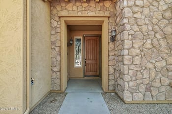 3866 E Cat Balue Dr, Phoenix, AZ 85050