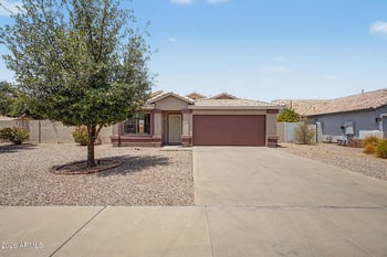 3866 Joshua Tree Ln, Gilbert, AZ 85297