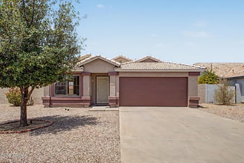 3866 Joshua Tree Ln, Gilbert, AZ 85297