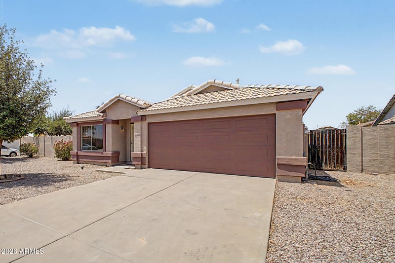 3866 S Joshua Tree Ln, Gilbert, AZ 85297