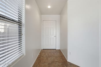 38676 La Grange Ln, San Tan Valley, AZ 85140