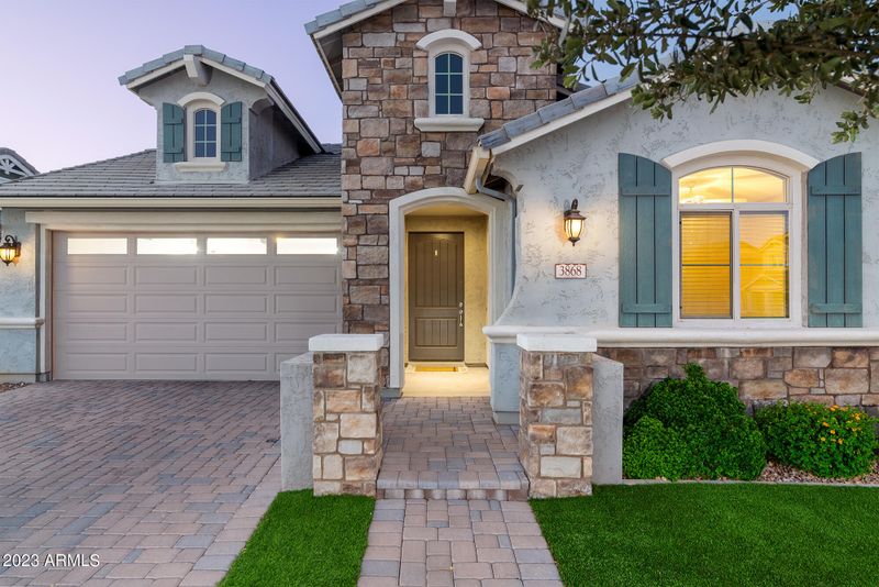 3868 E Gunnell Ln, Gilbert, AZ 85295