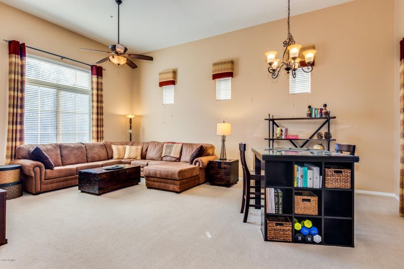 3868 E Melinda Dr, Phoenix, AZ 85050