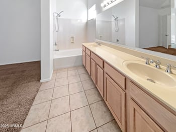 3869 Charlotte Dr, Glendale, AZ 85310