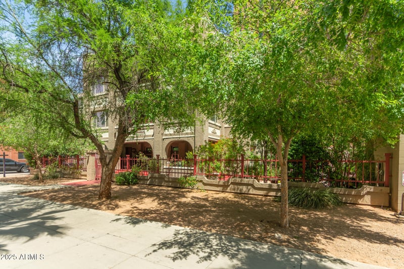 387 2nd Ave #F2, Phoenix, AZ 85003