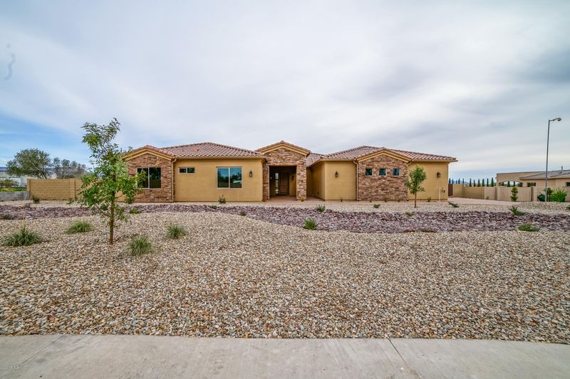 38703 N 14th Ave, Phoenix, AZ 85086