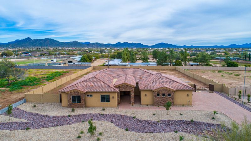 38703 N 14th Ave, Phoenix, AZ 85086