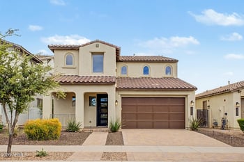 3871 Loma Vista St, Gilbert, AZ 85295