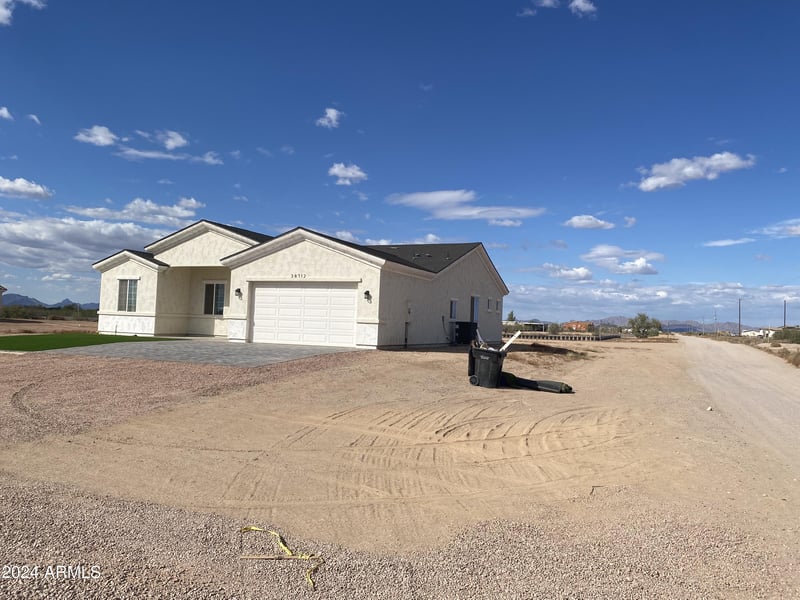 38712 Sherman St, Tonopah, AZ 85354