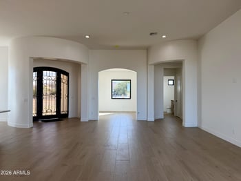 38718 24th Ave, Phoenix, AZ 85086