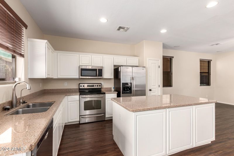 3872 E Claxton Ave, Gilbert, AZ 85297