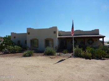 38725 16th Pl, Phoenix, AZ 85086