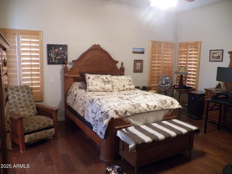38725 16th Pl, Phoenix, AZ 85086