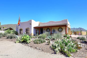 38725 16th Pl, Phoenix, AZ 85086