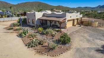 38725 16th Pl, Phoenix, AZ 85086