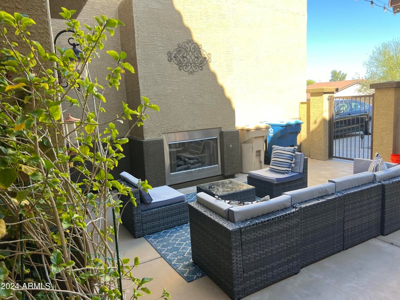 38730 Donovan Ln, Phoenix, AZ 85086