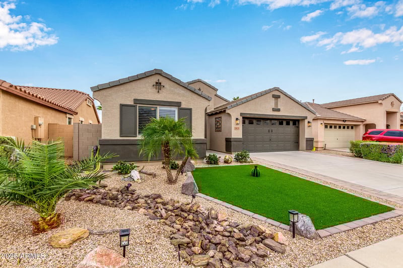 3875 Azurite Rd, San Tan Valley, AZ 85143