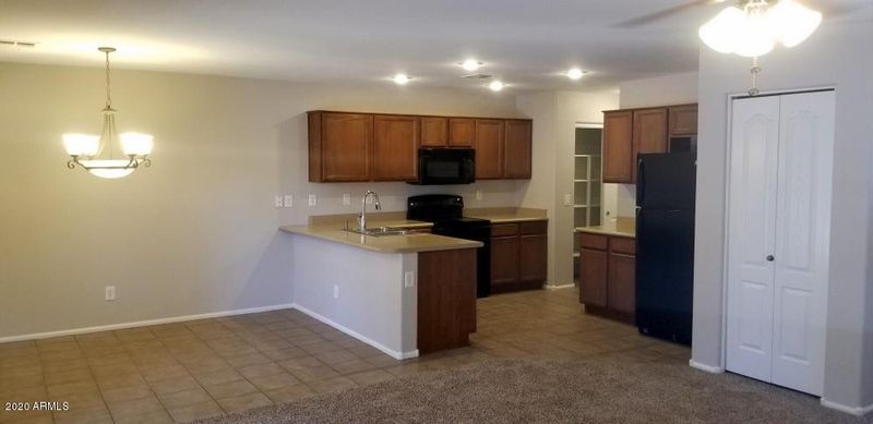 3876 E Mine Shaft Rd, San Tan Valley, AZ 85143