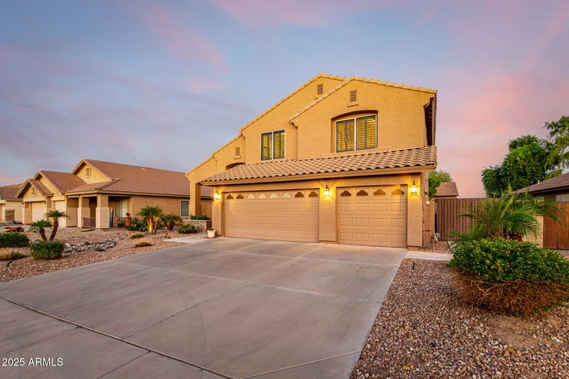 3877 Seton Ave, Gilbert, AZ 85297