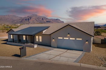 3877 Veronica Ln, Gold Canyon, AZ 85118