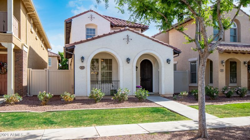 3878 E Gideon Way, Gilbert, AZ 85296