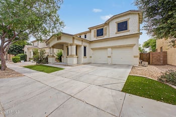 3879 Bridgeport Pw, Gilbert, AZ 85295