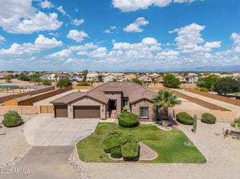 3880 Roberts Rd, San Tan Valley, AZ 85144