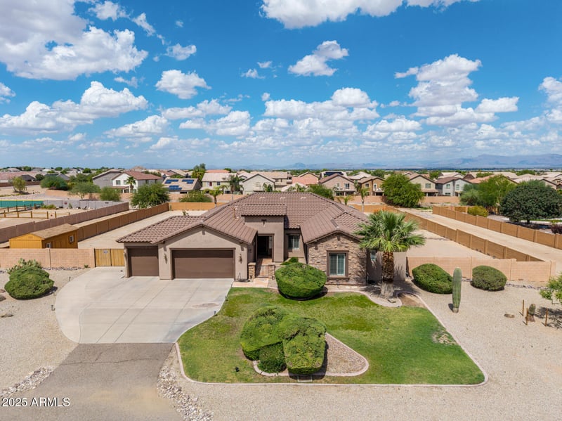 3880 Roberts Rd, San Tan Valley, AZ 85144