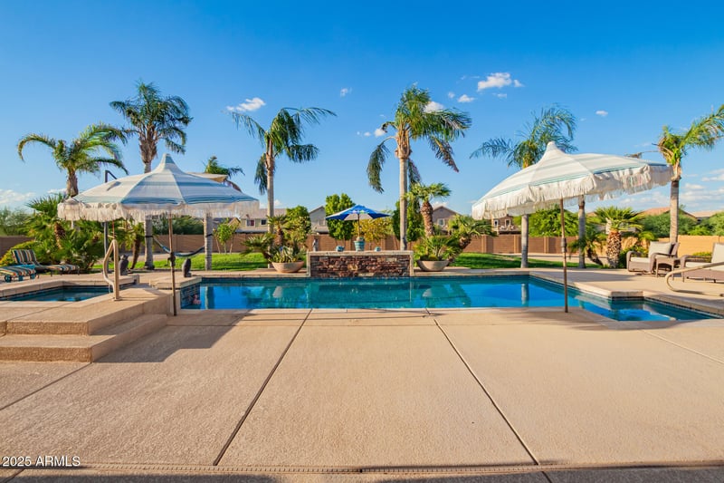 3880 Roberts Rd, San Tan Valley, AZ 85144
