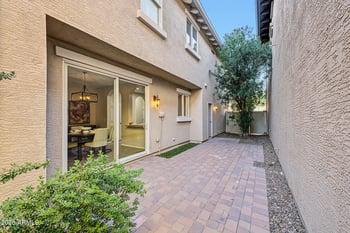 3881 E Gideon Way, Gilbert, AZ 85296
