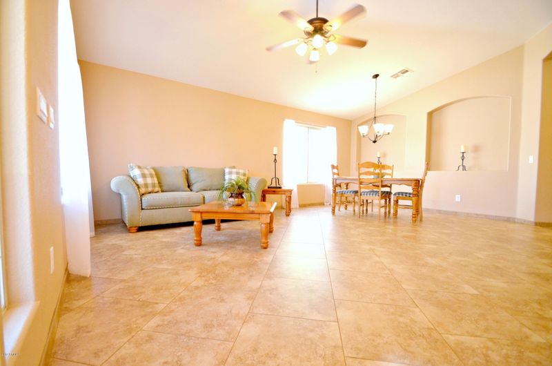 3881 E Redfield Ct, Gilbert, AZ 85234
