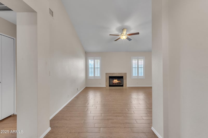 3882 Hawthorn Dr, Chandler, AZ 85248