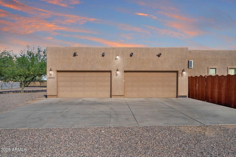 38825 29th Ave, Phoenix, AZ 85086