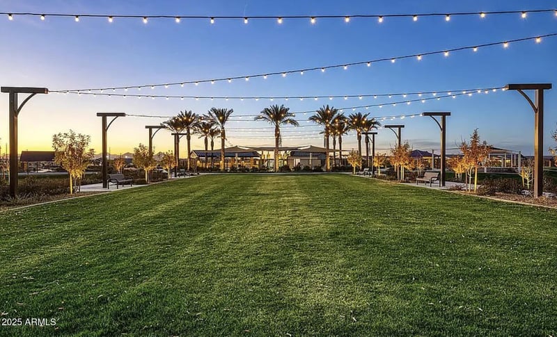 3885 Kenley Ln, San Tan Valley, AZ 85143
