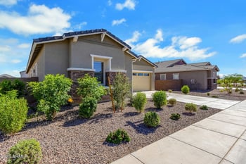 3885 Kenley Ln, San Tan Valley, AZ 85143