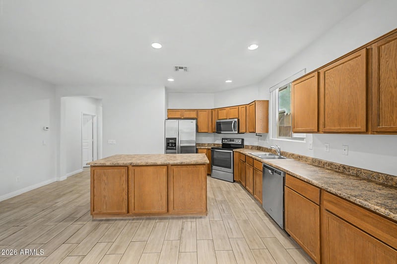 3887 Claxton Ave, Gilbert, AZ 85297