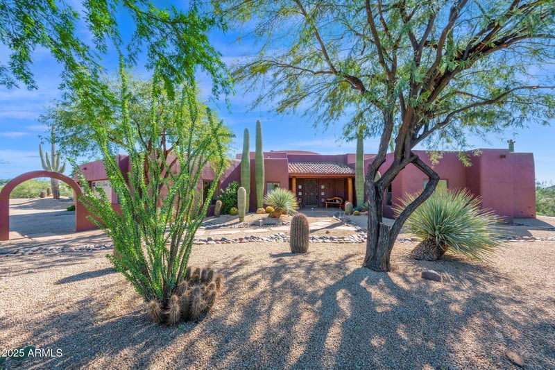 38892 School House Rd, Cave Creek, AZ 85331