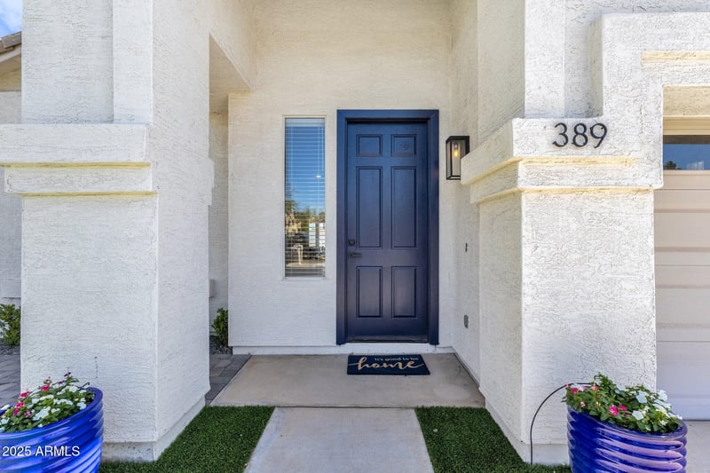 389 Fairway Pl, Chandler, AZ 85225