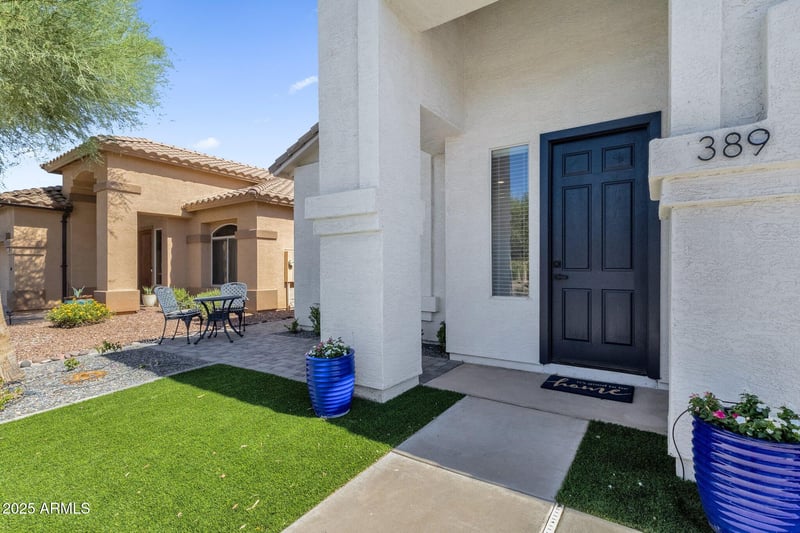 389 W Fairway Pl, Chandler, AZ 85225
