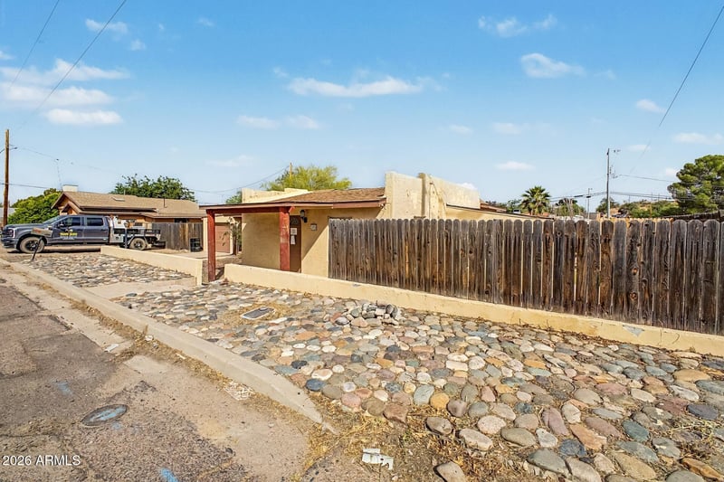 389 Navajo St, Wickenburg, AZ 85390