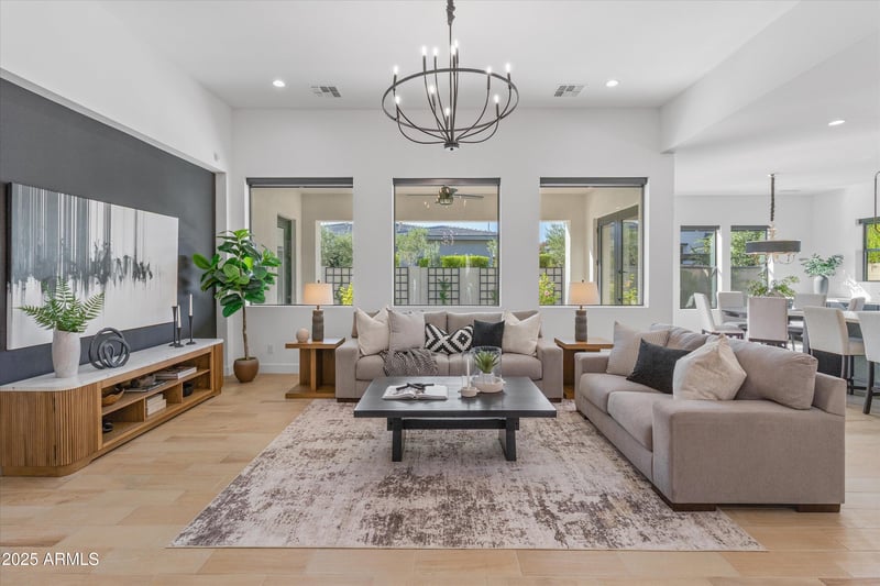 3890 Andalusia Ave, Gilbert, AZ 85298