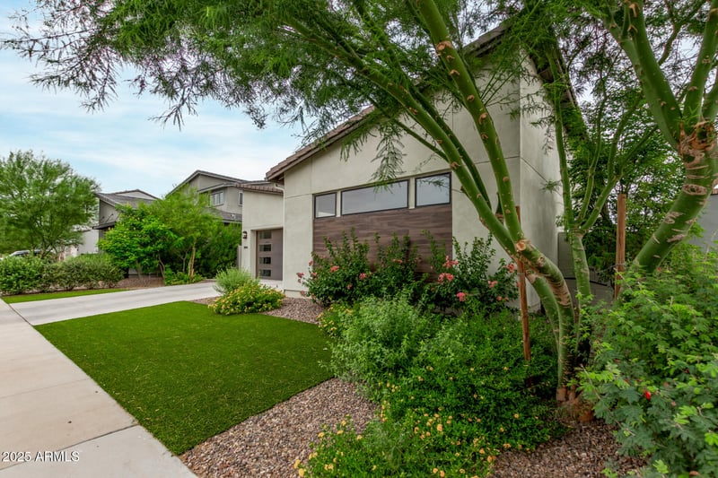3894 Brass Ln, San Tan Valley, AZ 85144