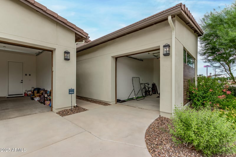 3894 Brass Ln, San Tan Valley, AZ 85144