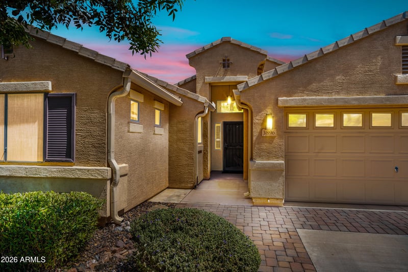 3896 Aragonite Ln, San Tan Valley, AZ 85143