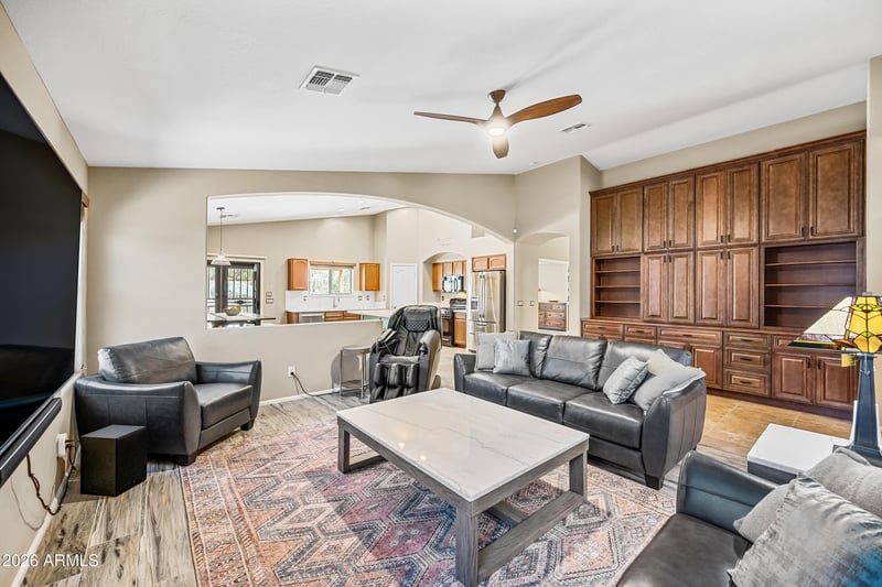 3896 E Aragonite Ln, San Tan Valley, AZ 85143
