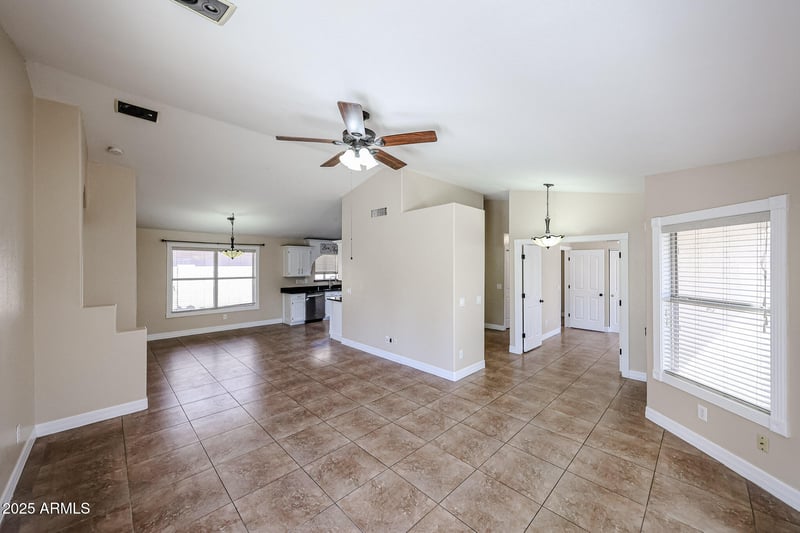 3897 Douglas Loop, Gilbert, AZ 85234