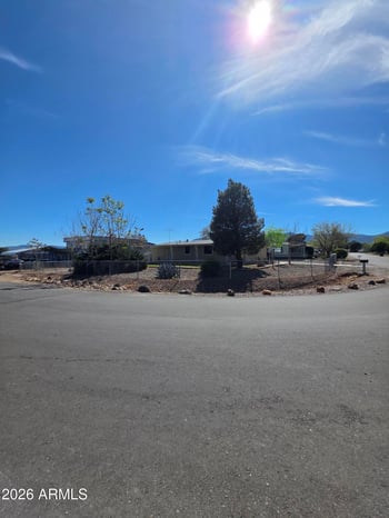 3899 Mission Ln, Cottonwood, AZ 86326