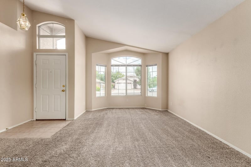 39 Gail Dr, Gilbert, AZ 85233