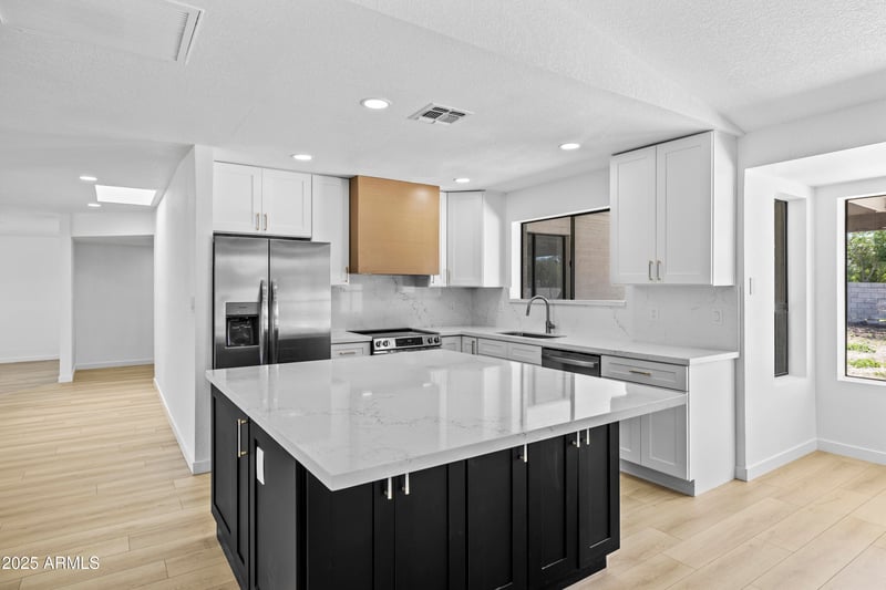 39 Vinedo Ln, Tempe, AZ 85284